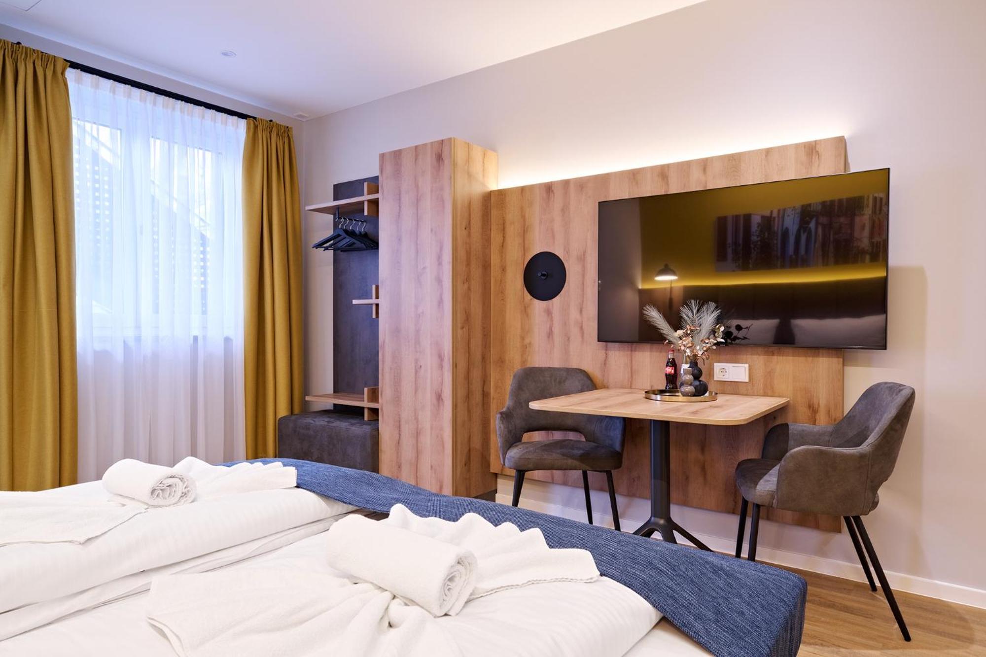 נירנברג Xzllenz Traum Studio-Apartment, Frei-Parken, U-Bahn, Kueche מראה חיצוני תמונה