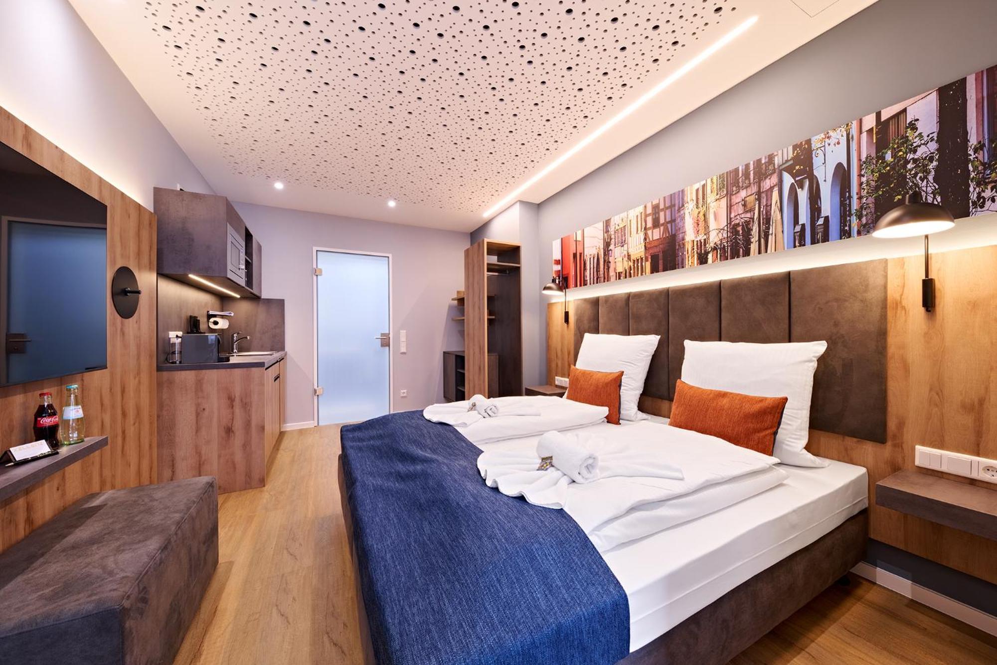 נירנברג Xzllenz Traum Studio-Apartment, Frei-Parken, U-Bahn, Kueche מראה חיצוני תמונה