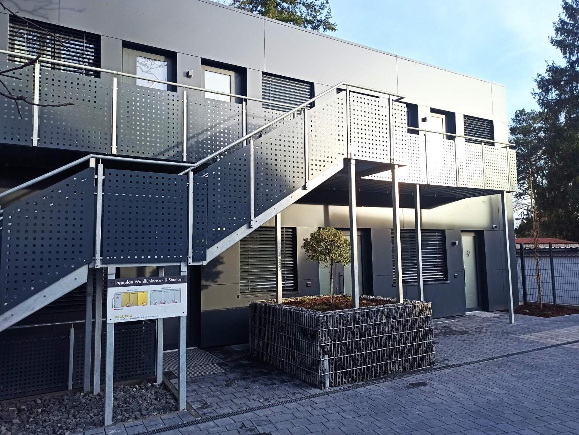 נירנברג Xzllenz Traum Studio-Apartment, Frei-Parken, U-Bahn, Kueche מראה חיצוני תמונה